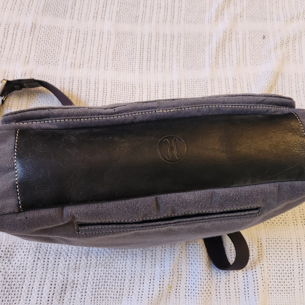 COLE HAAN PADDED SLEEVE LAPTOP BRIEFCASE CANVAS LEATHER GRAY FITS 14
